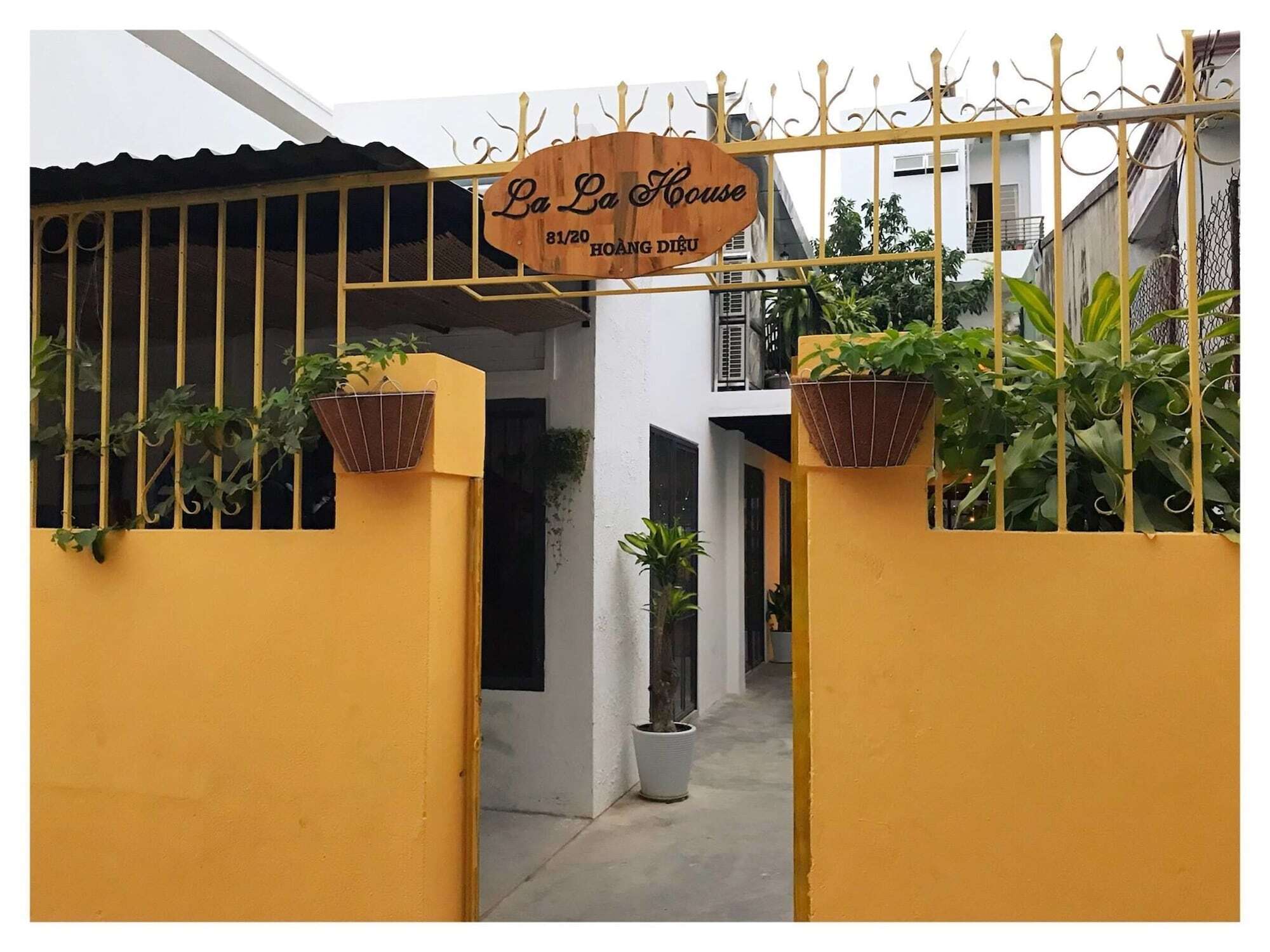 La La House Homestay Nha Trang Exterior foto